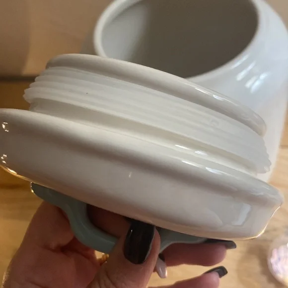 Rae Dunn Disney Monsters Inc Cookie Jar. “SCREAM JAR” new PRICE NOW FIRM